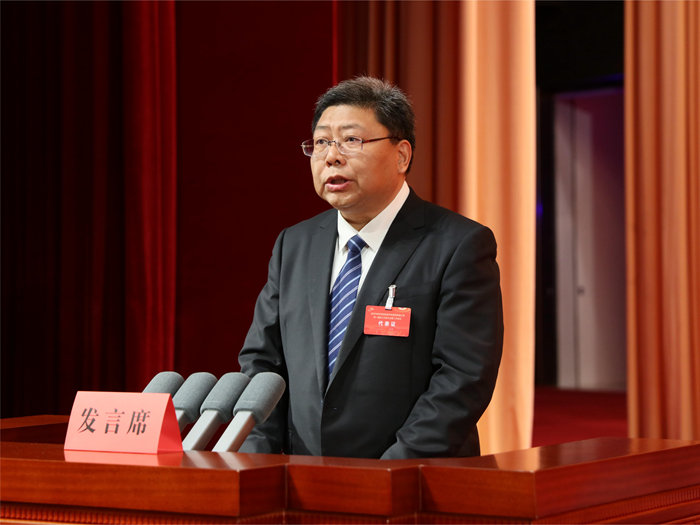 1715766206877388.jpg 黄思.jpg